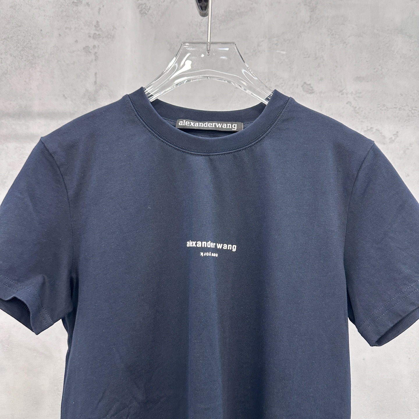 アレキサンダーワン パフロゴ 半袖Tシャツ ウォッシュドネイビー 詳細画像 2