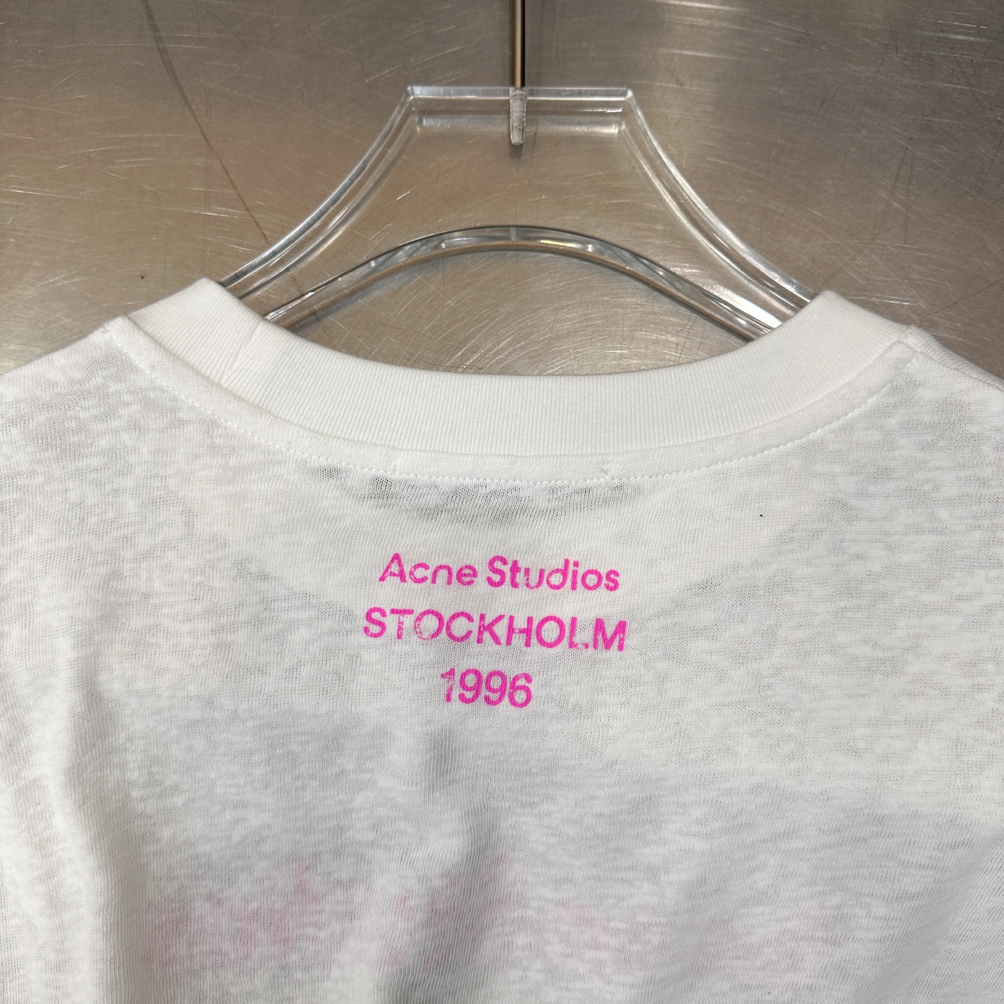 アクネ ストゥディオズ 1996ロゴ 半袖Tシャツ オフホワイト ピンク 画像 8