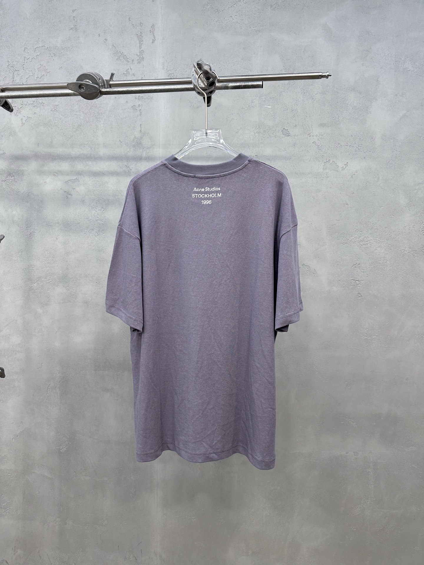 アクネ ストゥディオズ 1996ロゴ 半袖Tシャツ ラベンダー 詳細画像 3