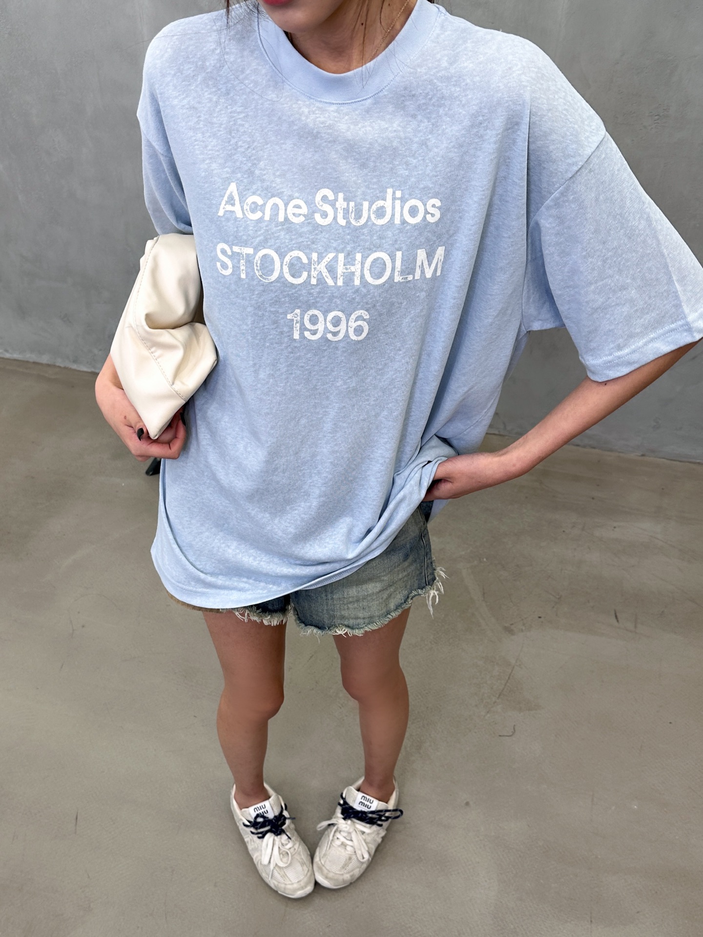 アクネ ストゥディオズ 1996ロゴ 半袖Tシャツ ライトブルー 画像 9