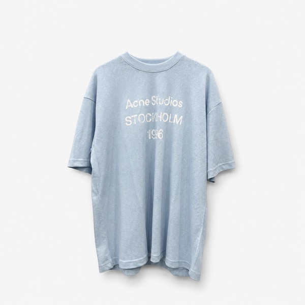 アクネ ストゥディオズ 1996ロゴ 半袖Tシャツ ライトブルー