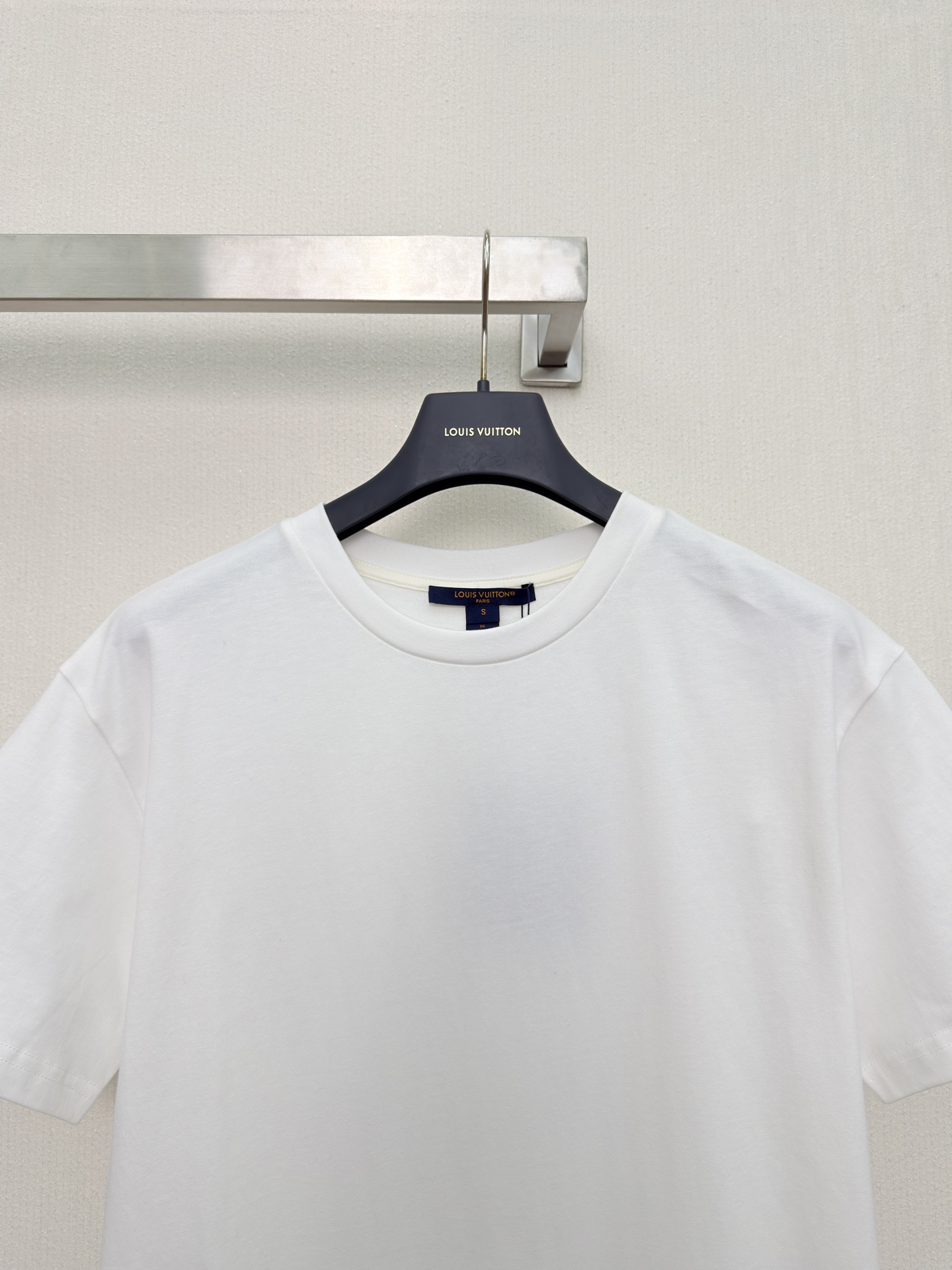 ルイ ヴィトン フリルトリム Tシャツドレス ホワイト 1AK0F9 画像 8