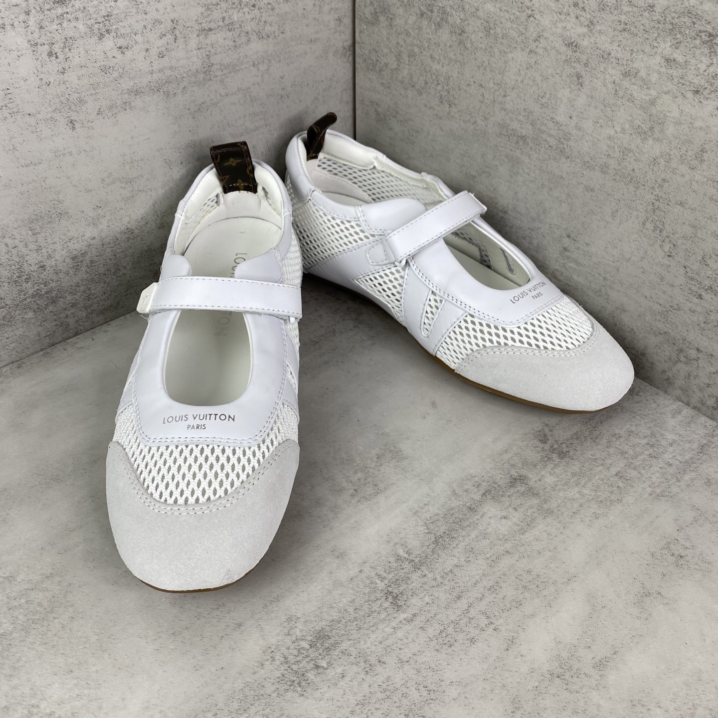 ルイヴィトン Sneakerina レザー ロースニーカー ホワイト 詳細画像 2