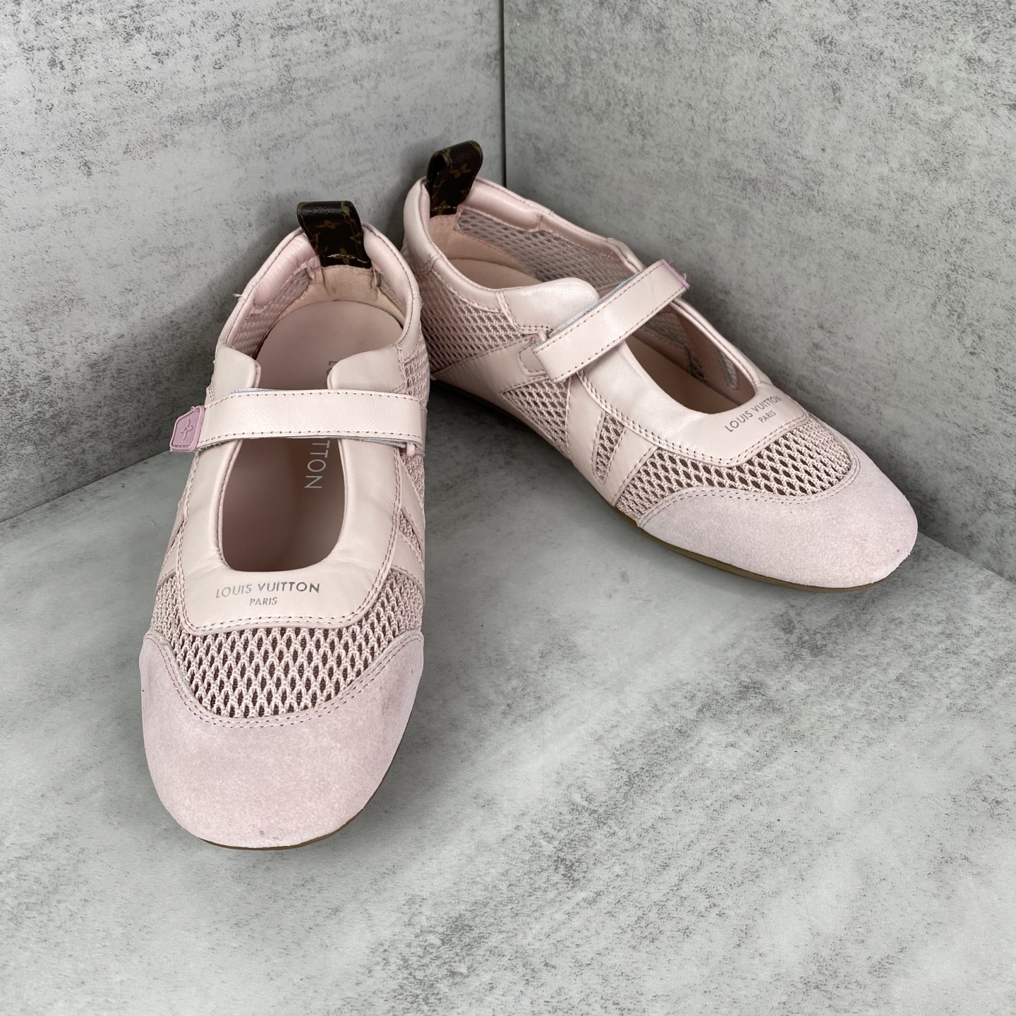 ルイヴィトン Sneakerina サテンメッシュ スニーカー ピンク 詳細画像 2