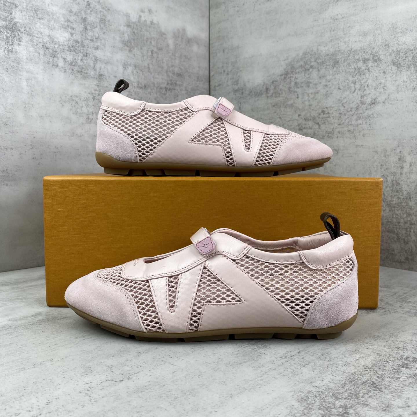 ルイヴィトン Sneakerina サテンメッシュ スニーカー ピンク 画像 9