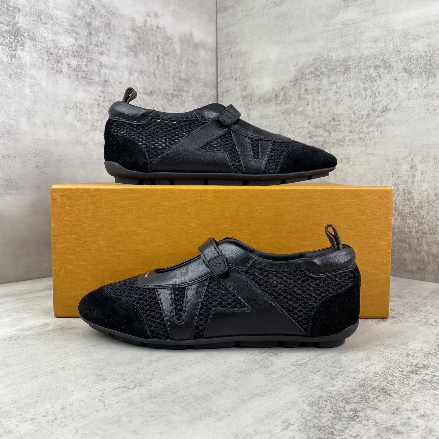 ルイヴィトン Sneakerina モノグラム レーススニーカー ブラック 画像 9