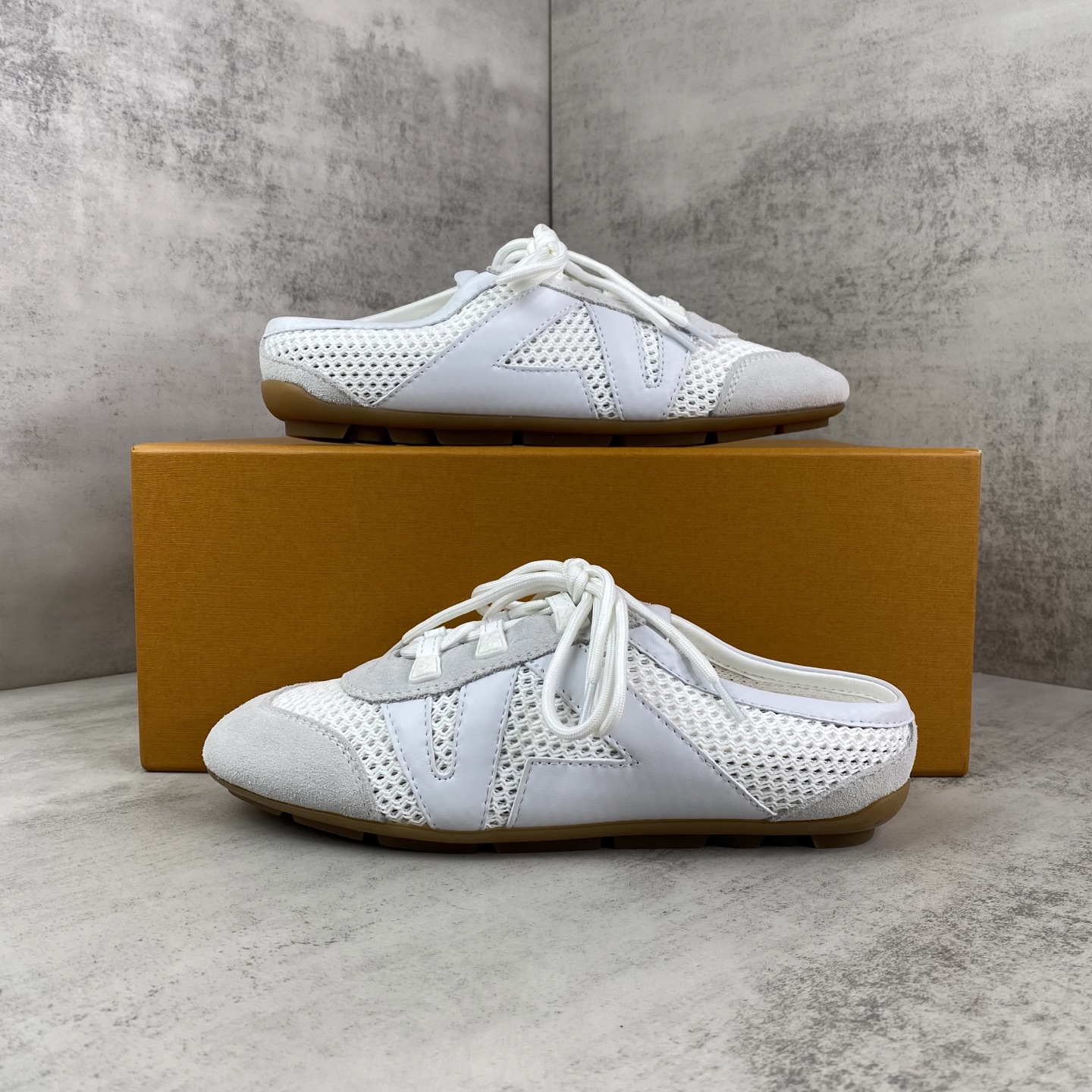 ルイヴィトン Sneakerina スエードメッシュ レーススニーカー ホワイト 画像 6