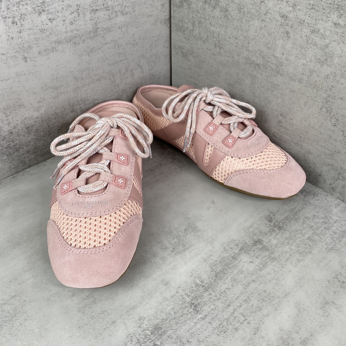 ルイヴィトン Sneakerina モノグラムメッシュ スニーカー ピンク 詳細画像 2