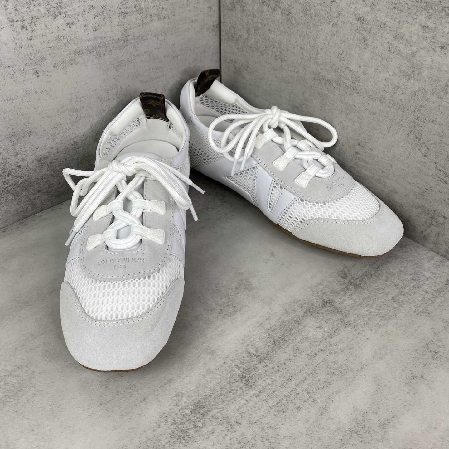 ルイヴィトン Sneakerina メッシュ レースアップスニーカー ホワイト 詳細画像 2