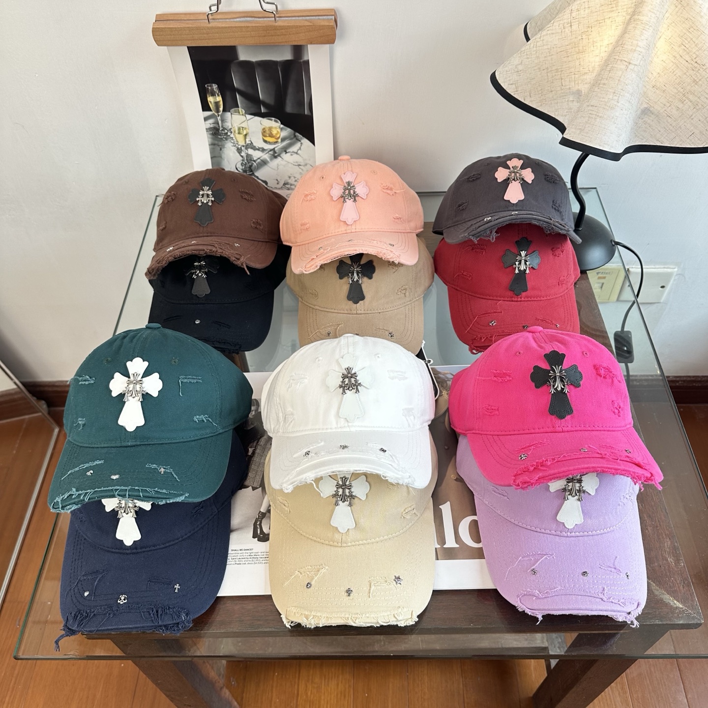 クロムハーツ ゴシッククロスパッチ ベースボールキャップ マルチカラー 詳細画像 1