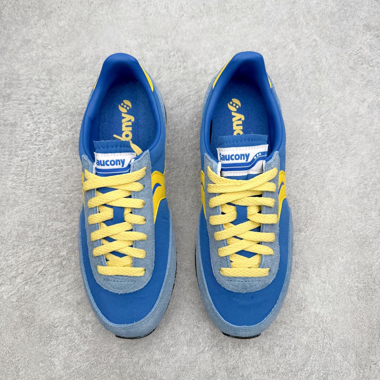 サッカニー Trainer 80 ロートップスニーカー ブルー/イエロー 詳細画像 2