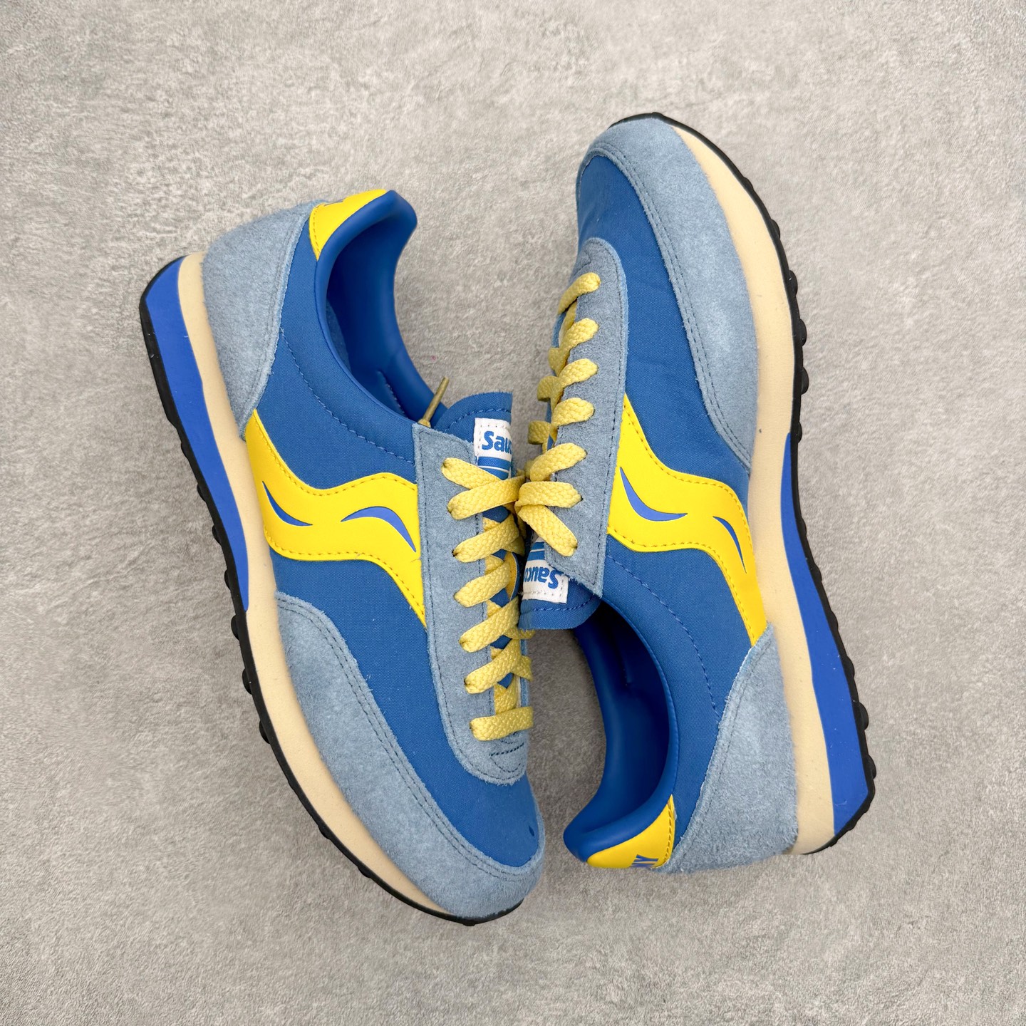 サッカニー Trainer 80 ロートップスニーカー ブルー/イエロー 詳細画像 3