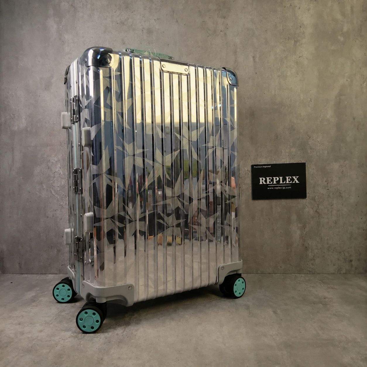 Rimowa リモワ X ティファニー ロックカット キャビン キャリー 検品動画